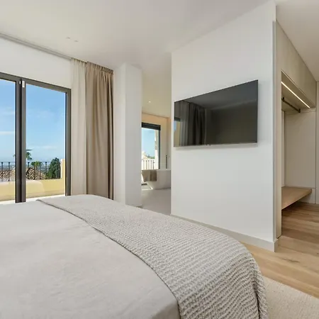 Maison Sora Plunge Pool Views Luxury Apartment *